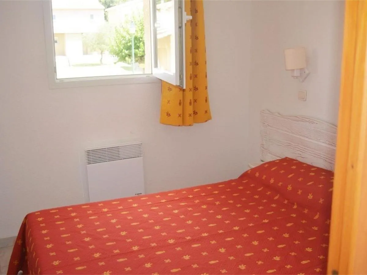 Maison Duplex 3P 6 Pers Avec Piscines, Terrasses, Parking Et Animaux Admis - Salavas - Fr-1-382-16